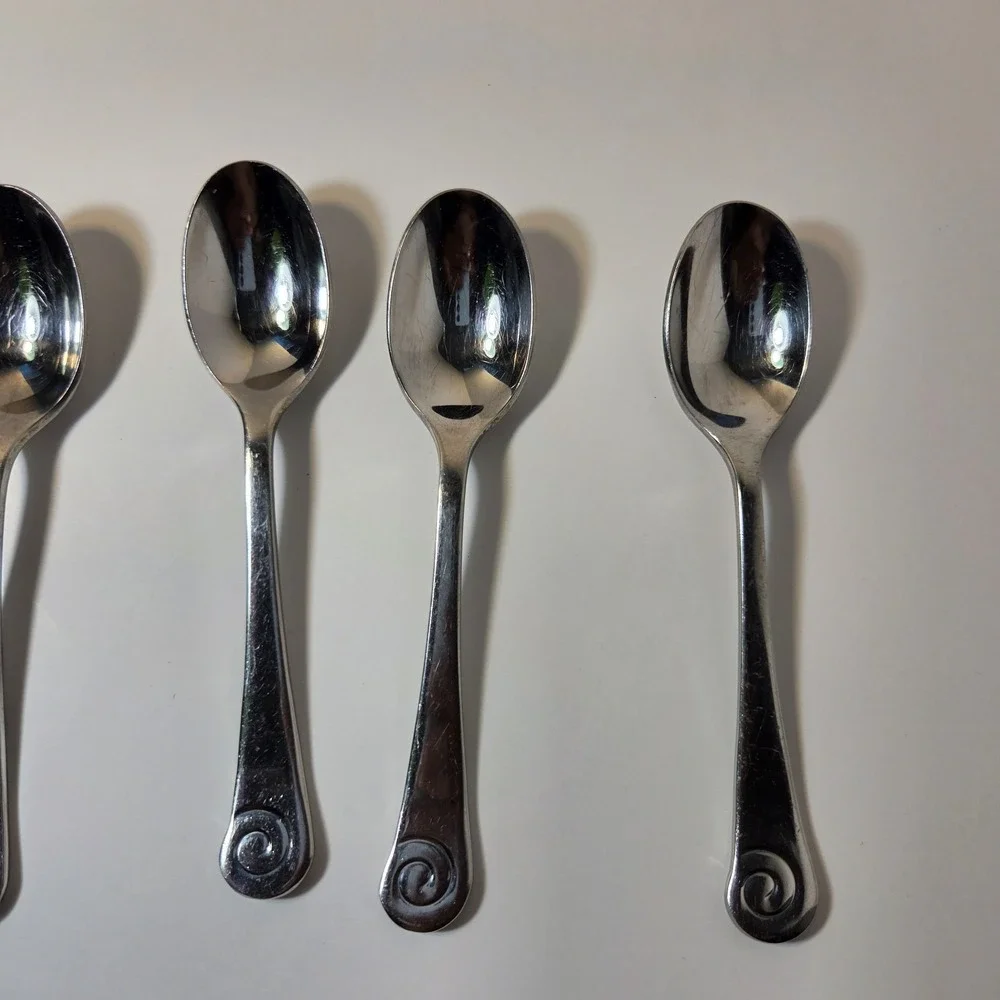 Robert Welch AMMONITE Glossy Teaspoons 18/10 Stainless China Designer 4 Spoon